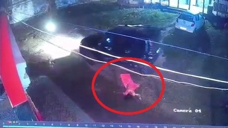 घटना CCTV में कैद.(Photo: Screengrab)