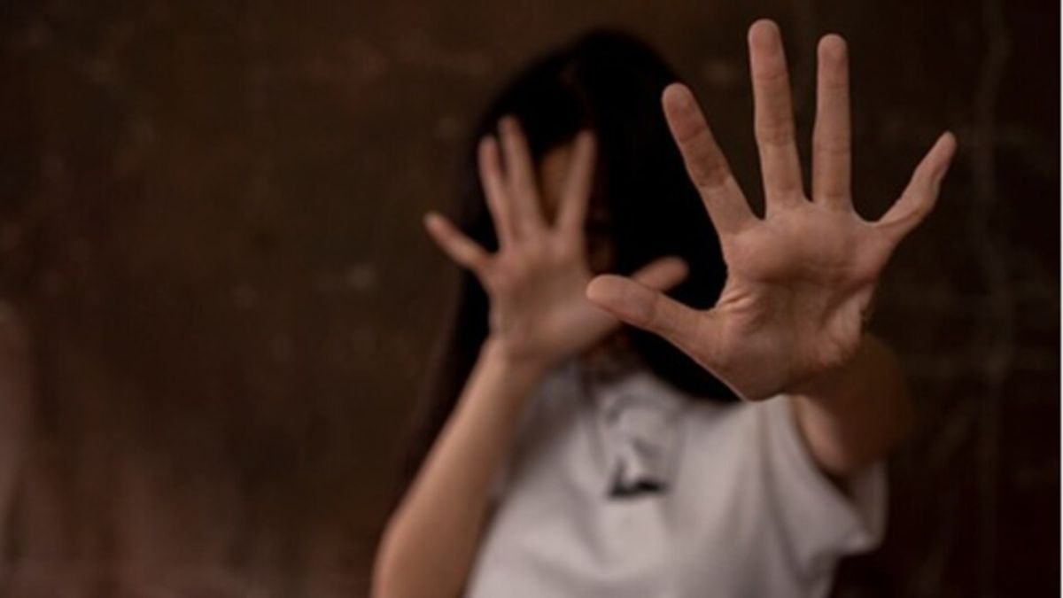 इंगेजमेंट से पहले लड़के वालों ने लड़की के साथ की अभद्रता. (Photo: Representational)