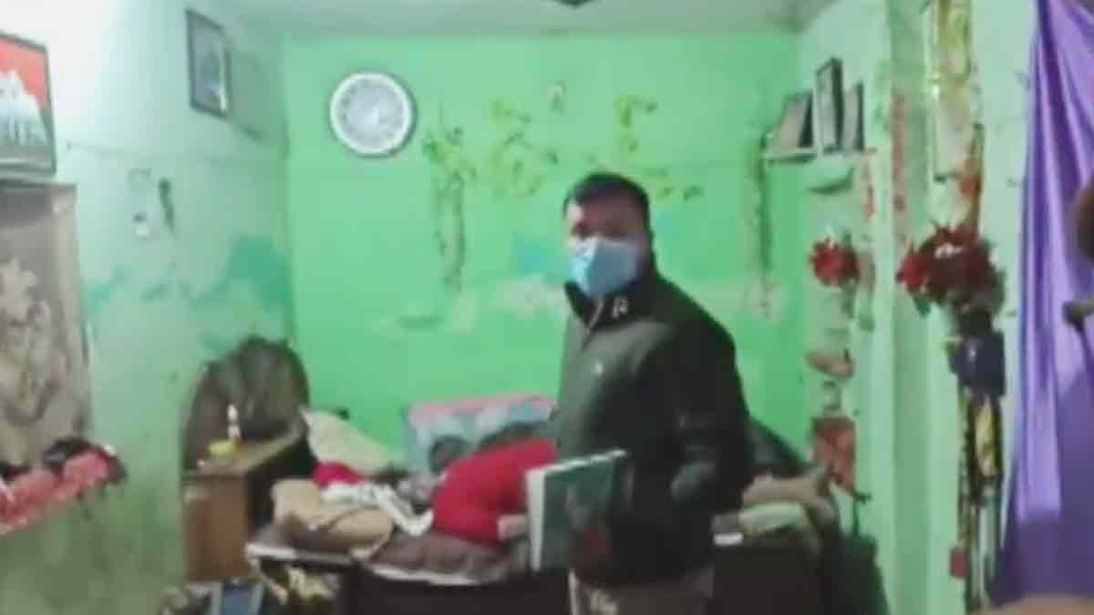 woman dead under suspicious circumstances body found