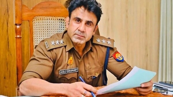 अनुज चौधरी, इंस्पेक्टर अनुज तोमर समेत 15–20 पुलिसकर्मियों पर FIR का आदेश था. (Photo: ITG)