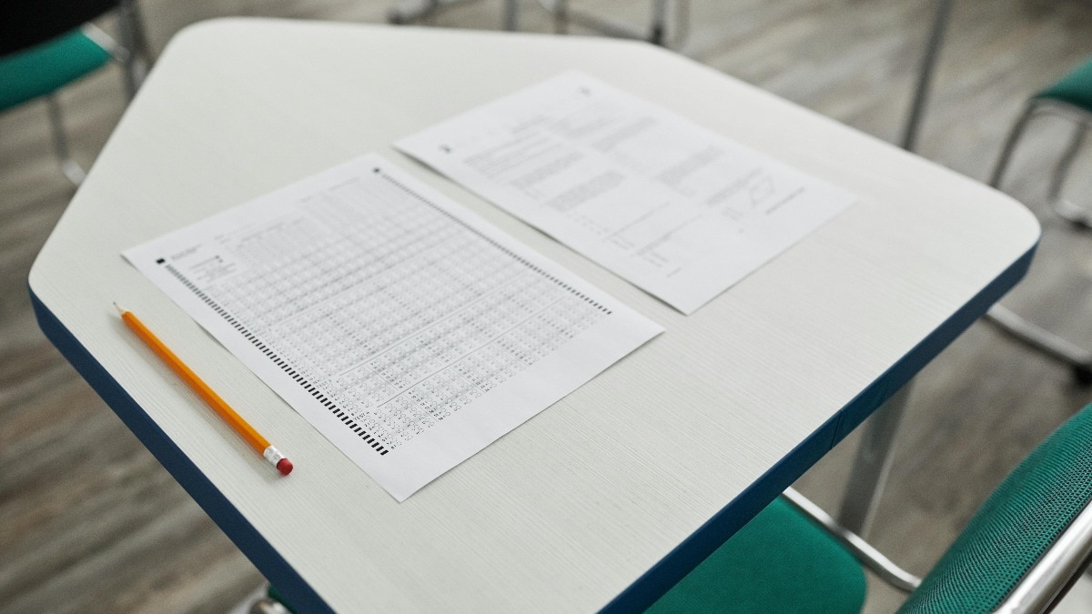 आज से JEE Main 2026 सत्र 1 की परीक्षा शुरू हो गई है, जिसमें 29 जनवरी तक करीब 14.5 लाख छात्र शामिल होंगे. ( Photo: Pexels)