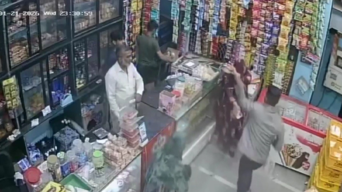 woman attacked by man