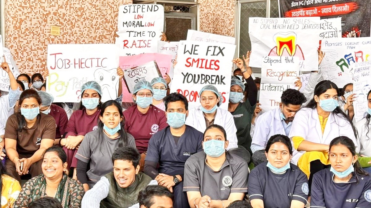 छत्तीसगढ़ में स्टाइपेंड में 'सिस्टमैटिक भेदभाव' का आरोप.(Photo:ITG)