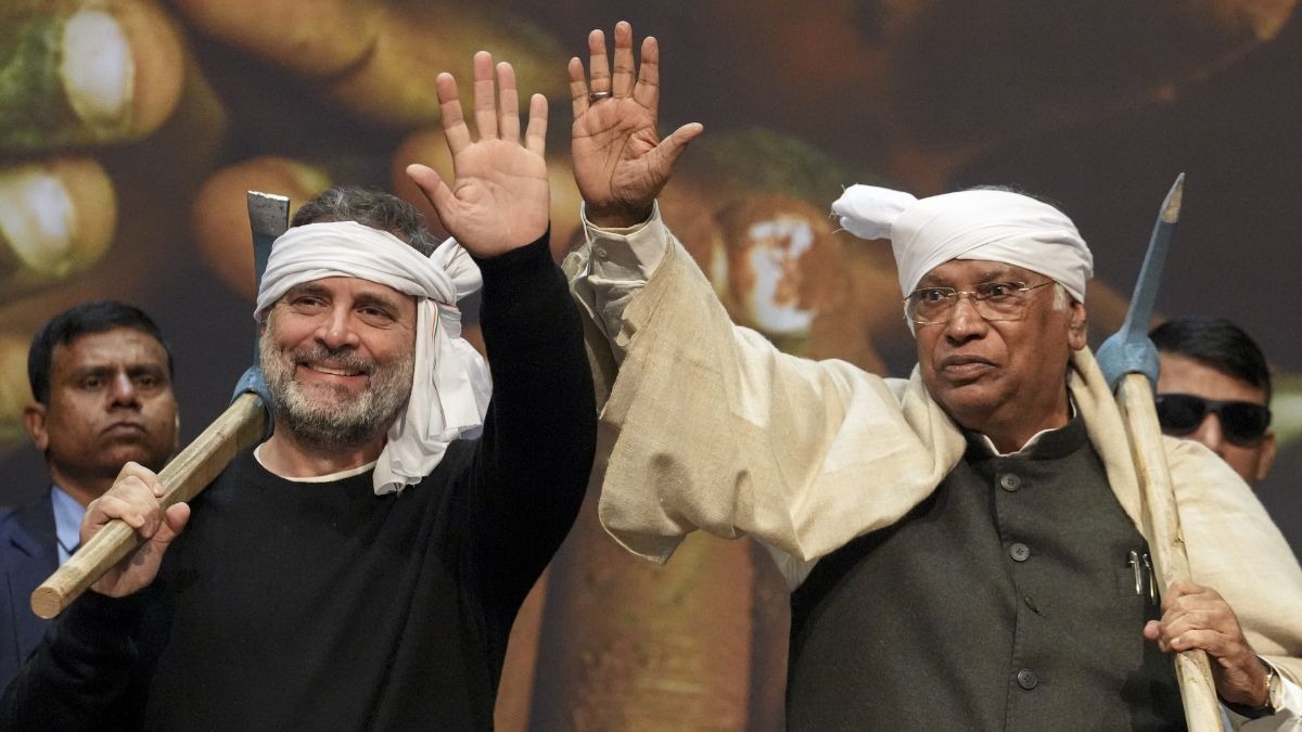 rahul gandhi turban mallikarjun kharge