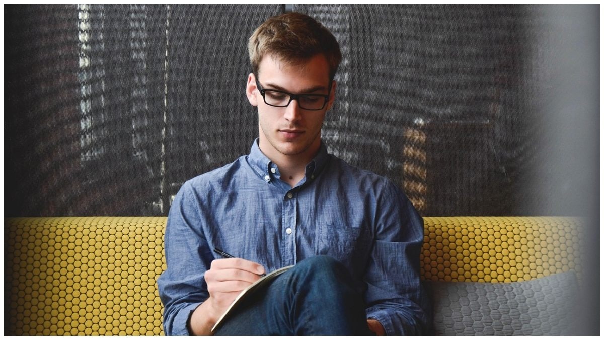 Investment Banker job