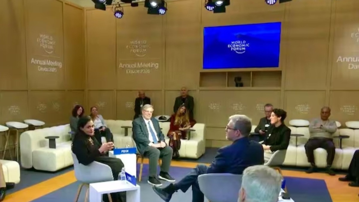 दावोस में वर्ल्ड इकोनॉमिक फोरम के दौरान 'फ्यूचर ऑफ द फोर्थ एस्टेट' विषय पर पैनल चर्चा में कली पुरी (Photo: ITG)