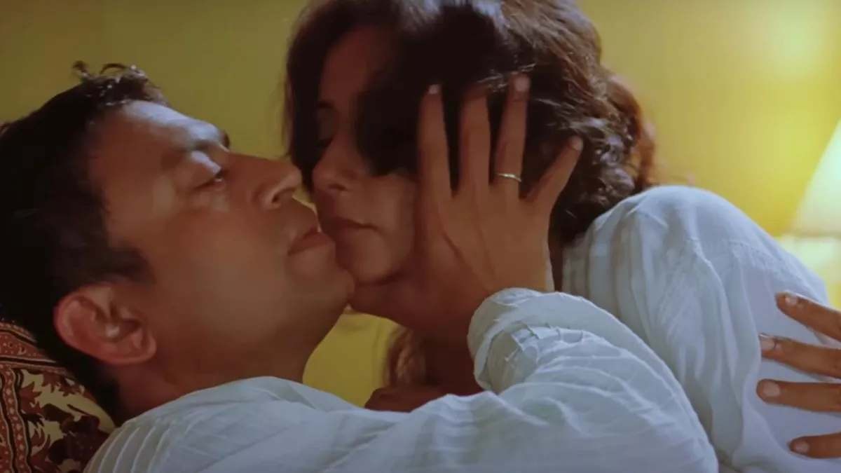 हिस्स के इंटीमेट सीन में इरफान और दिव्या (Photo: YT/Bolly Kick)