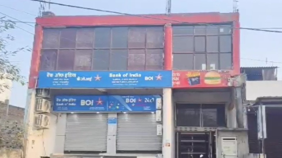 रेस्टोरेंट, जिससे नीचे कूदा था कपल. (Photo: Screengrab)