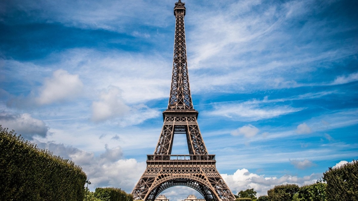 आज का दिन एफिल टावर के इतिहास से जुड़ा है (Photo - Pixabay)
