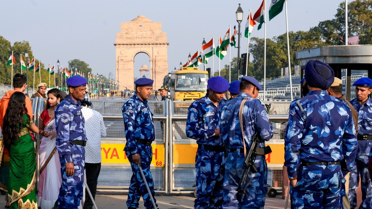 गणतंत्र दिवस 2026 में संविधान और राष्ट्रगान की भावना केंद्र में (Photo: PTI)