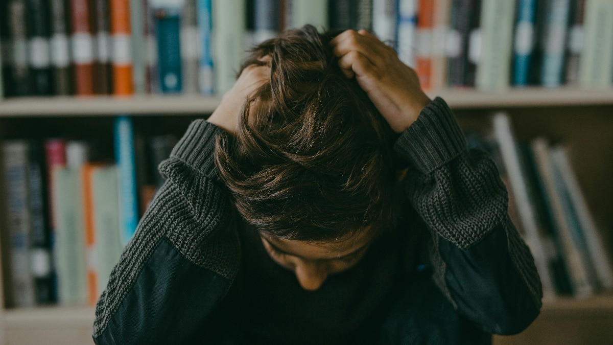 पूछताछ के दौरान लड़के ने अधिकारियों को बताया कि पढ़ाई के दबाव ने उसे घर से भागने पर मजबूर कर दिया था. ( Photo: Pexels)