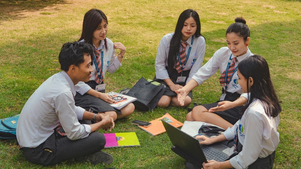 CBSE छात्रों को सही सवाल लिखने के बाद भी नंबर क्यों कम आते हैं? ( Photo: PEXELS)