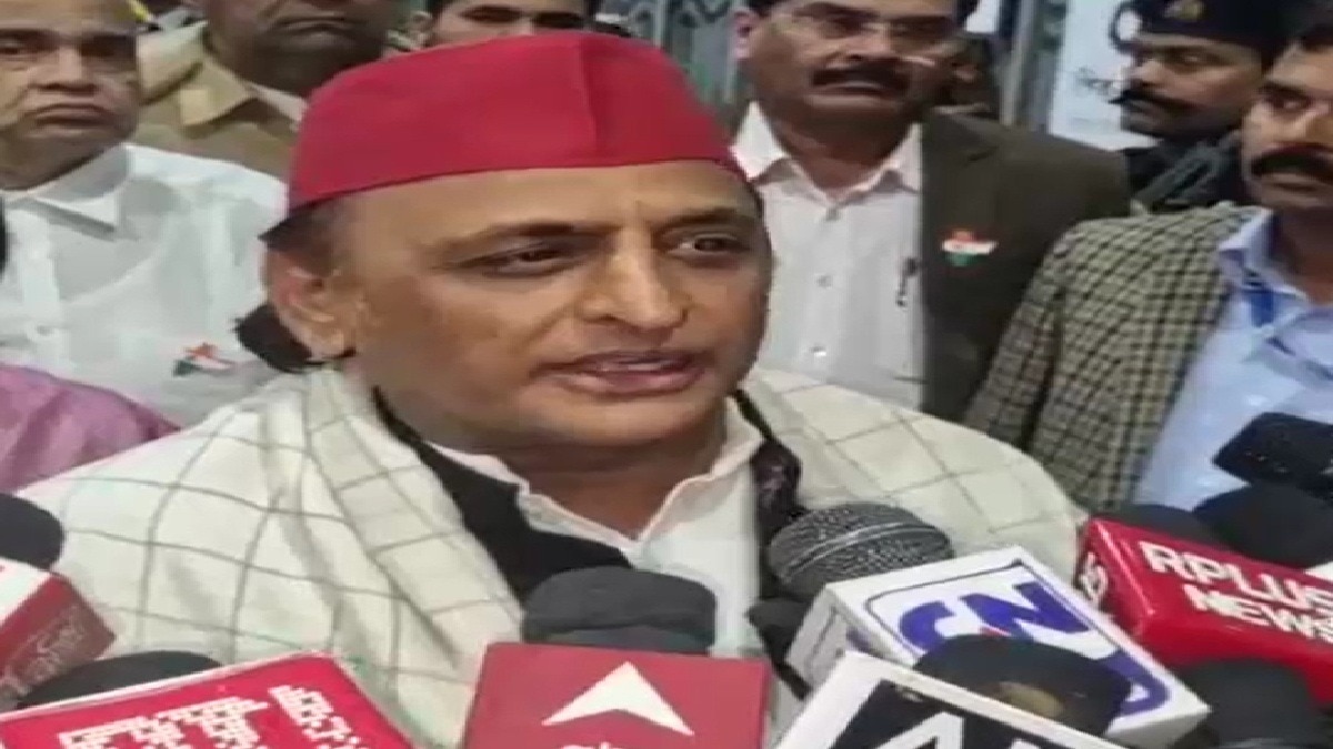 SP Leader Akhilesh Yadav