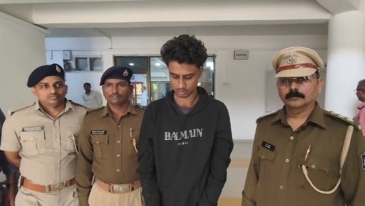 एक हफ्ते बाद आरोपी गिरफ्तार (Photo: Screengrab)