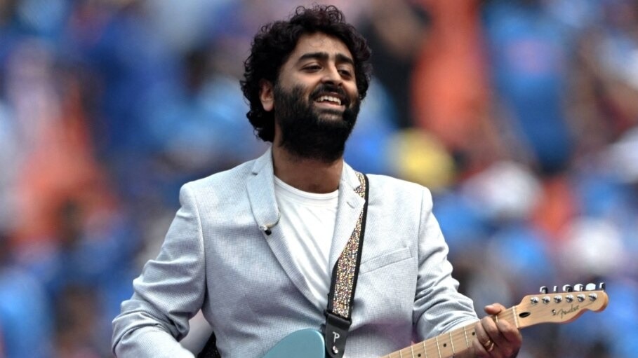 अर‍िजीत सिंह, व‍िराट कोहली और एमएस धोनी को खूब पसंद करते हैं (Photo: ITG)