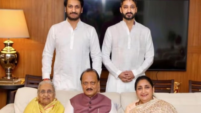 बुधवार सुबह हुई अजित पवार की मौत