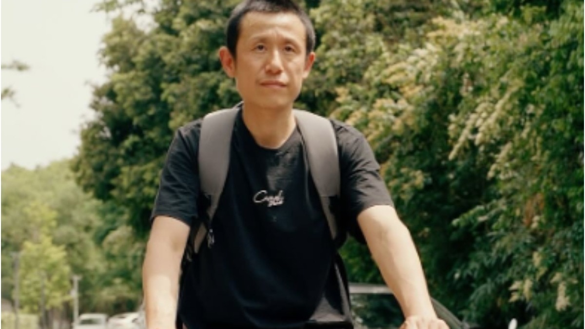 Parcel delivery man turned bestselling author