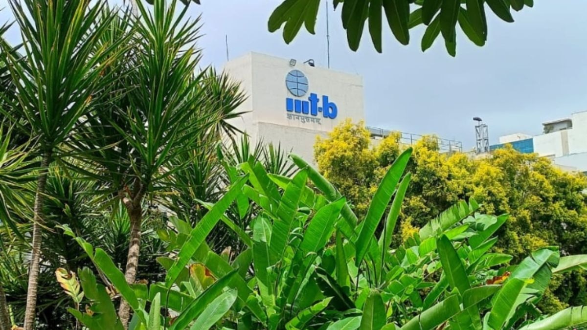 इंडियन इंस्टीट्यूट ऑफ साइंस (IISc) बेंगलुरु ने बीटेक ( मैथ्य और कंप्यूटिंग) कार्यक्रम में प्रवेश के लिए नियम में बदलाव किए हैं.  (Photo: iiitb.ac.in)