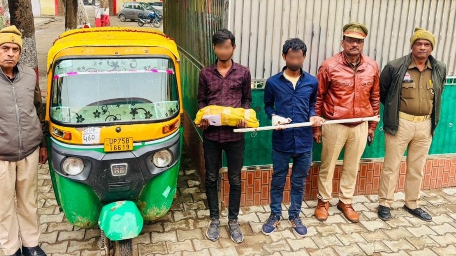 पुलिस ने घंटे चुराने वाले गिरोह को पकड़ा (Phopto ITG)