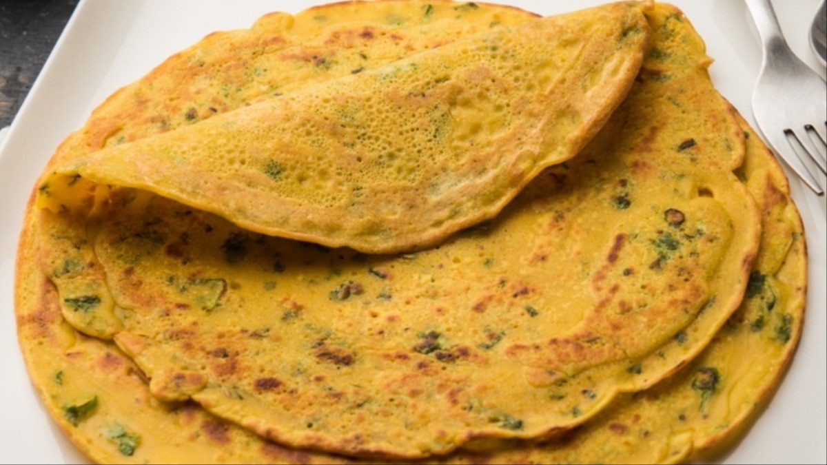 प्रोटीन से भरपूर मूंग दाल चीला को नाश्ते में ट्राई करना न भूलें (Photo- Pixabay)