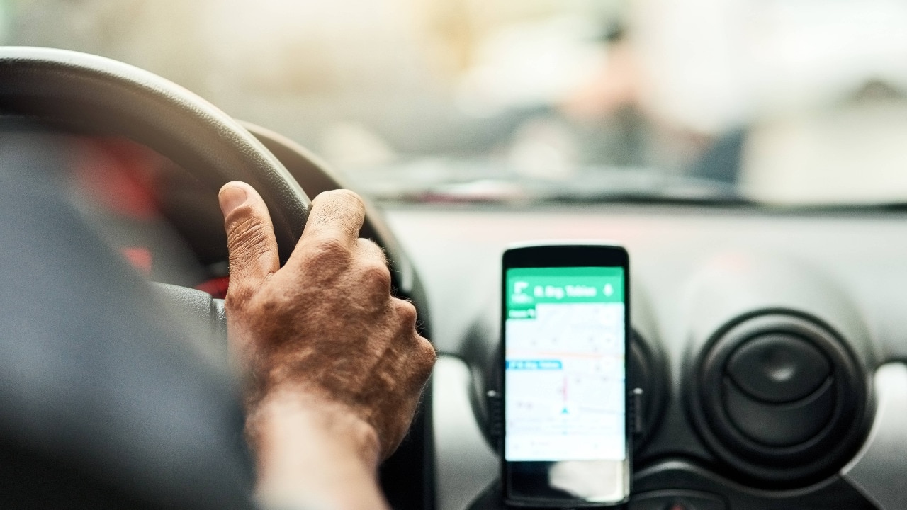 Bengaluru cab driver goes an extra mile to return lost phone to passenger (Representative pic) 