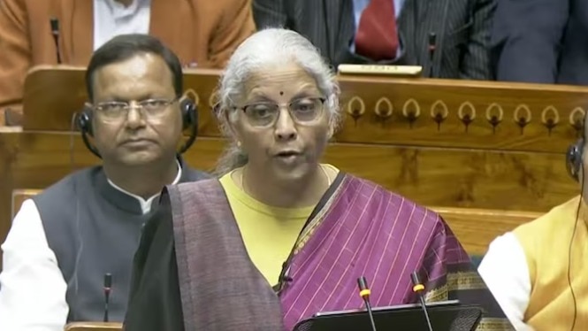 निर्मला सीतारमण के बजट में रियल एस्टेट सेक्टर के लिए क्या