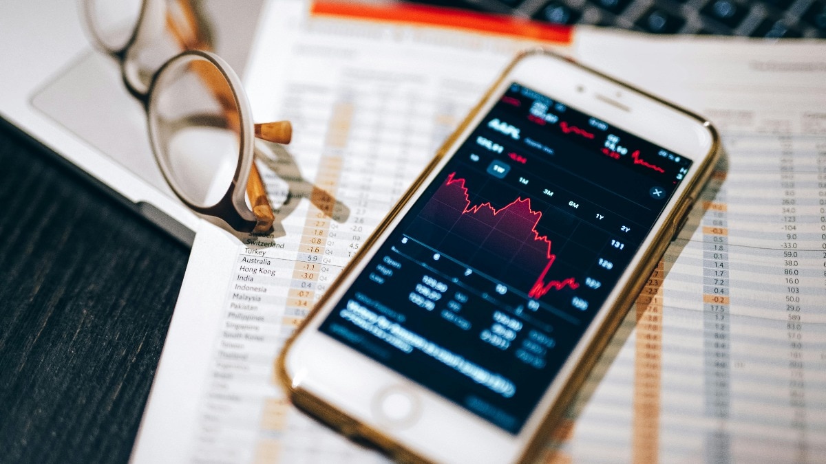 बजट पेश होने के बाद सिल्वर-गोल्ड क़ीमतों में भारी गिरावट