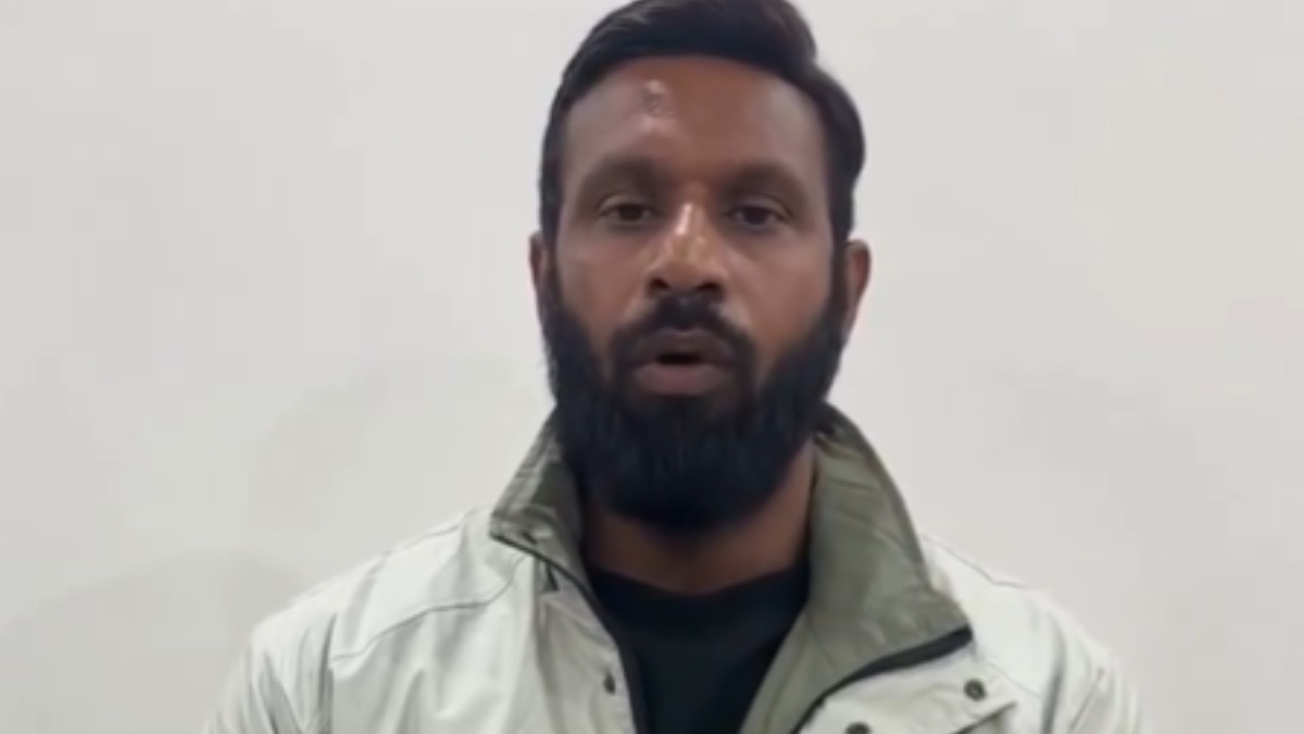 कोटद्वार में दुकान के नाम से शुरू हुआ था विवाद जिसमें 'मोहम्मद' दीपक ने बीचबचाव किया था.  (Photo: Screengrab)