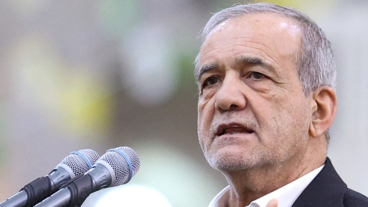 ईरान ने कहा कि बातचीत के लिए शर्तें परखी जा रही हैं (Photo: AFP)