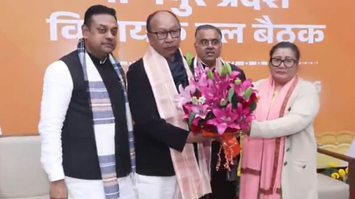 Manipur New CM: बीजेपी ने युमनाम खेमचंद सिंह को बनाया मुख्यमंत्री, कुकी-नगा संतुलन साधने की बड़ी रणनीति Manipur New CM: बीजेपी ने युमनाम खेमचंद सिंह को बनाया मुख्यमंत्री, कुकी-नगा संतुलन साधने की बड़ी रणनीति