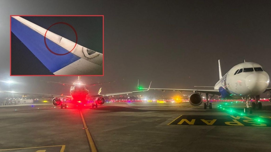 मुंबई एयरपोर्ट पर दो विमानों के विंग्स टकरा गए लेकिन हादसा टल गया. (Photo- ITG)