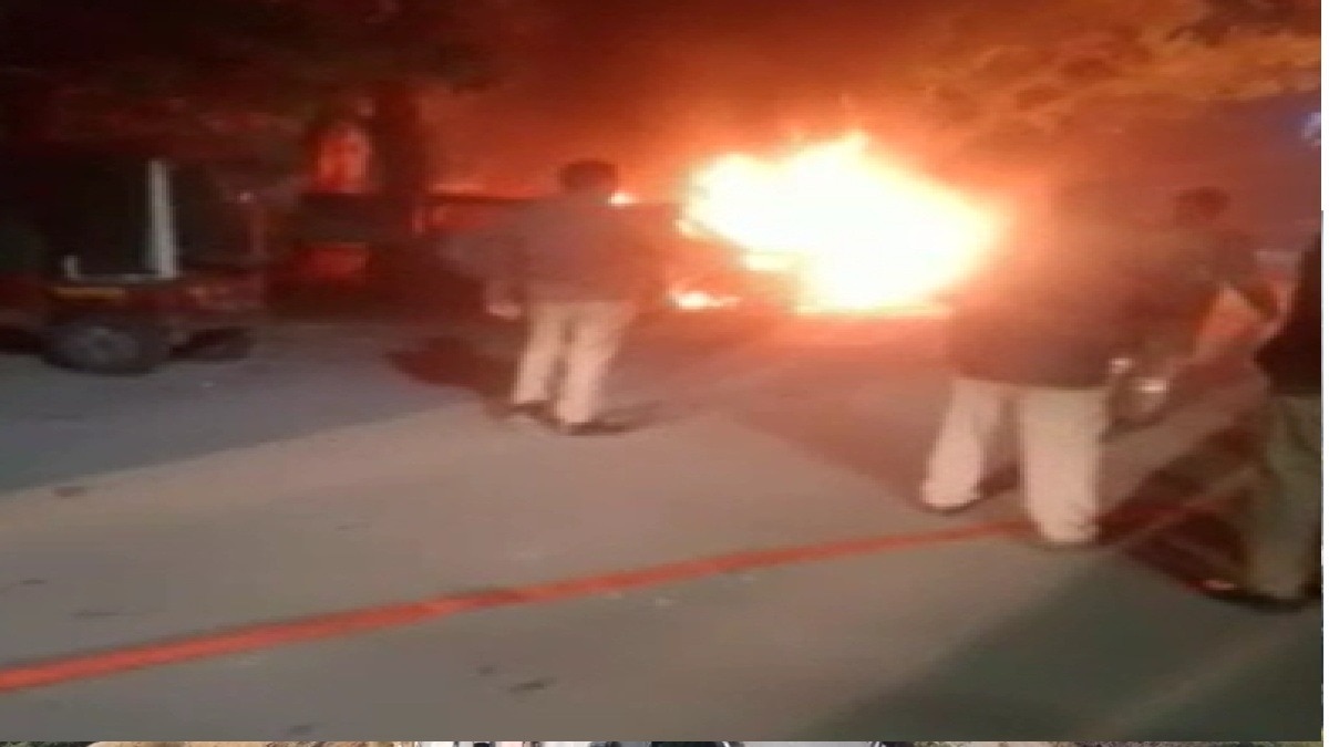  The young man set three cars on fire