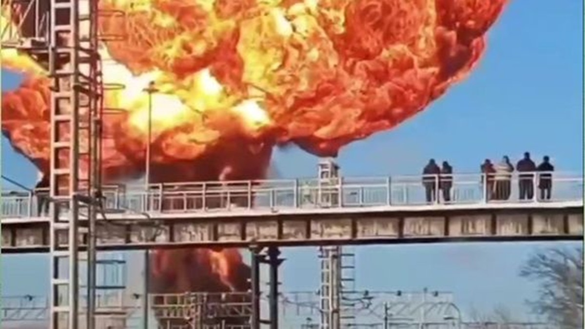 रूस के कोचेतोव्का-2 रेलवे स्टेशन पर विस्फोट. (Photo: TASS)