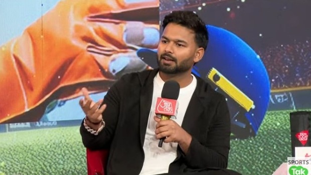 ऋषभ पंत 'सलाम क्रिकेट' में अपनी राय रखते हुए. 