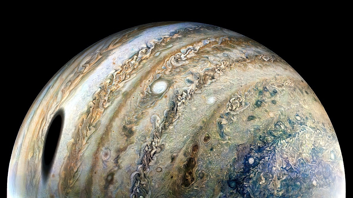 NASA Juno mission Jupiter size smaller than thought