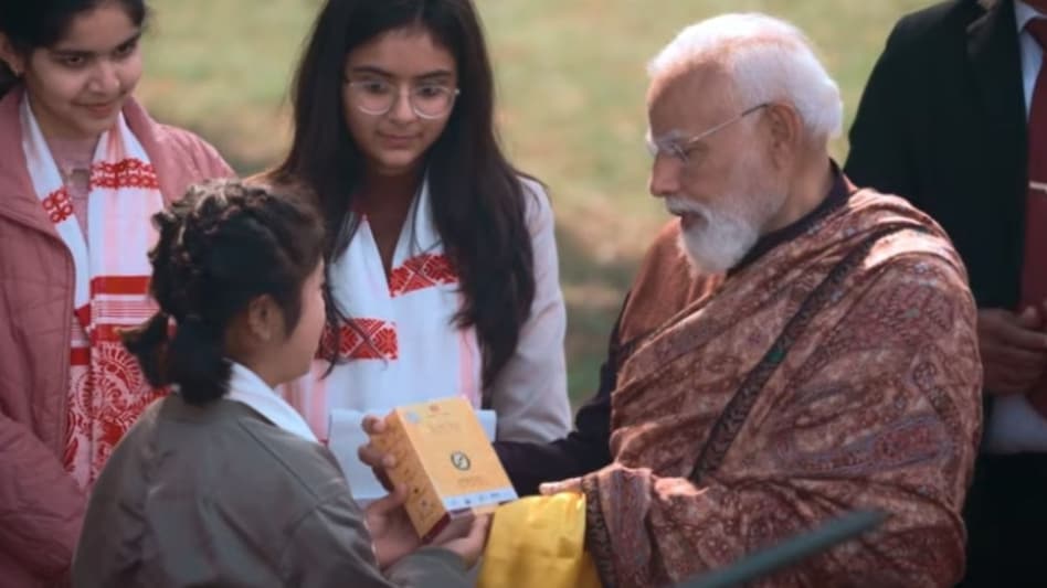 चाय वाले को चाय...' परीक्षा में चर्चा में स्टूडेंट को पीएम मोदी ने ऐसा क्यों कहा? - Chai wala ko chai listen what PM Modi say to student during exam discussion ngix -