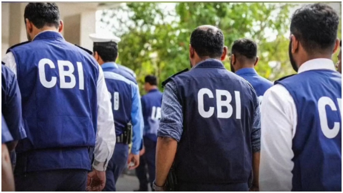 सीबीआई ने पुणे में रिश्वत लेने के आरोप में दो सैन्य इंजीनियरिंग सेवा अधिकारियों को गिरफ्तार किया. (सांकेतिक तस्वीर)