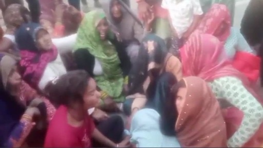 पथराव में 3 गिरफ्तार.(Photo: Screengrab)