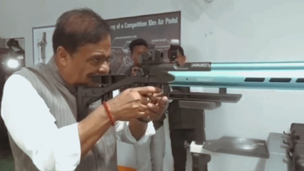 कांग्रेस और TMC ने इस वीडियो की कड़ी निंदा की और न्यायपालिका से हस्तक्षेप की मांग की. (Photo: X)