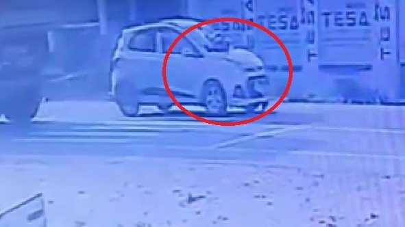 कार ने 10 साल के बच्चे को कुचला. (Photo: Screengrab)