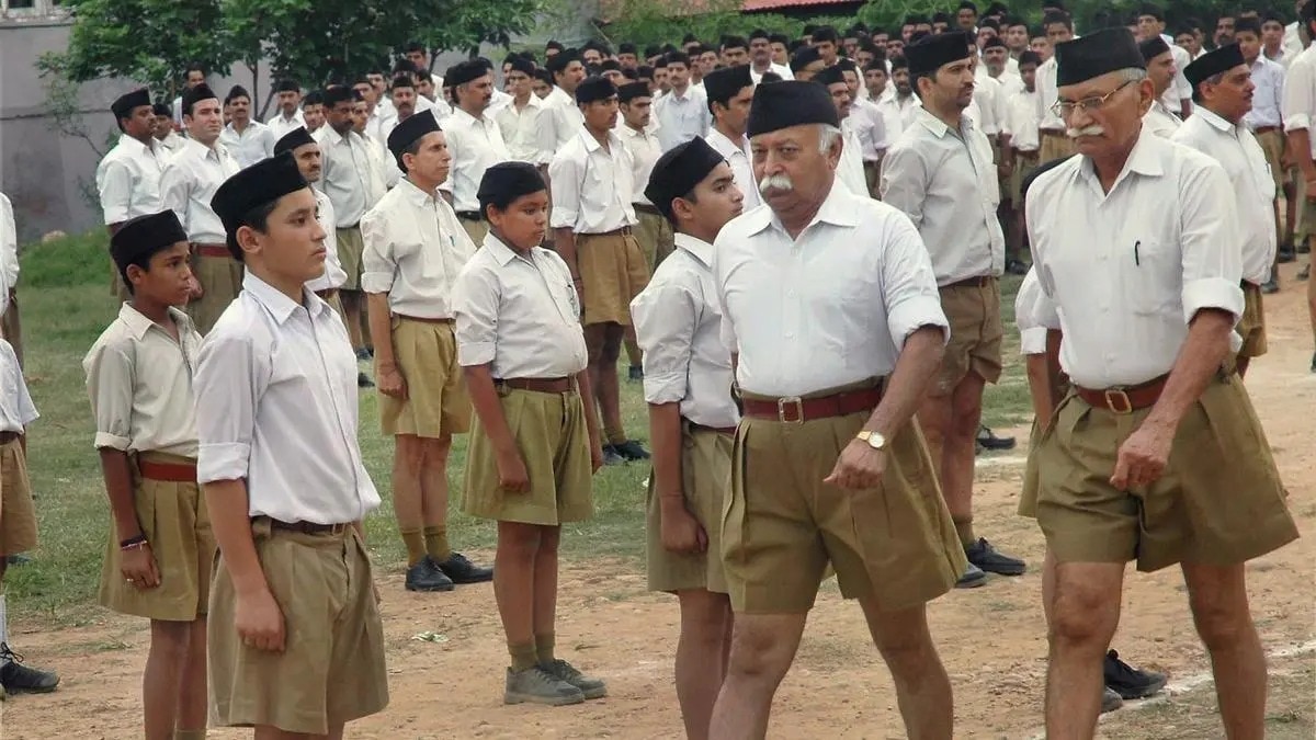 rss the worlds most powerful volunteer group and rss chief mohan bhagwat