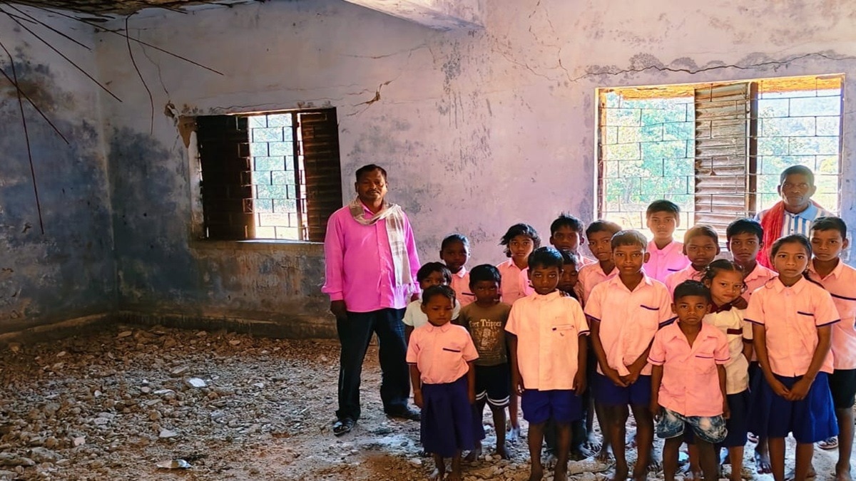 स्कूलों में मासूमों की जान दांव पर (Photo: itg)