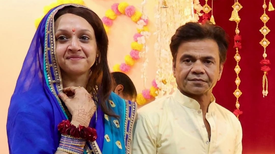 Rajpal Yadav with wife radha yadav
