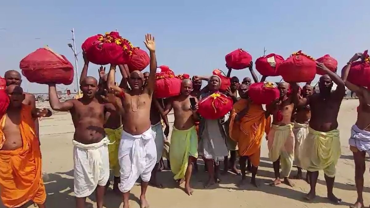 प्रयागराज पहुंचा कांवड़ियों का दल. (Photo: Screengrab)