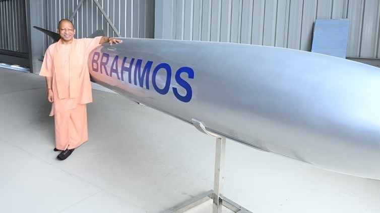 ग्लोबल डिफेंस मैप पर यूपी की एंट्री (Photo: Screengrab)