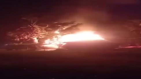 बांग्लादेश में चुनाव नतीजों के बीच आगजनी