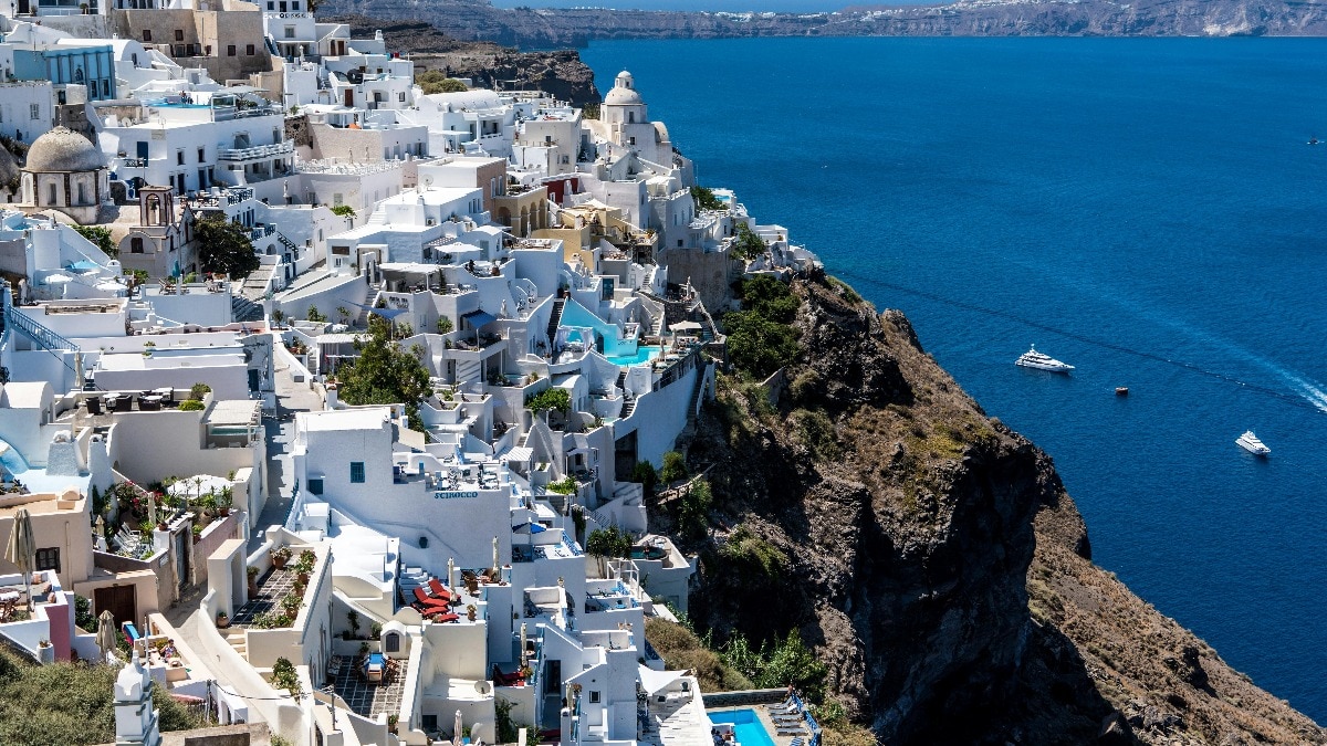 ग्रीस के इस द्वीप पर बिल्लियों की सेवा के बदले रहें बिल्कुल मुफ्त (Photo: Pexels)