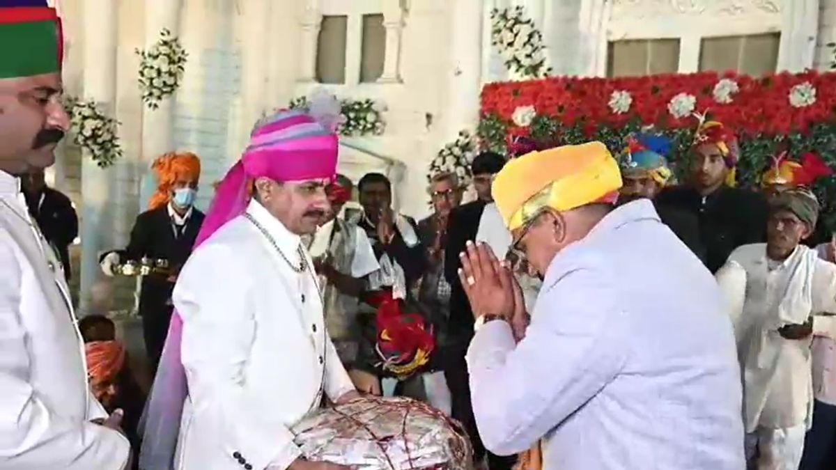 दूल्हे और दूल्हे के पिता ने दहेज लेने से किया इनकार. (Photo: Screengrab)