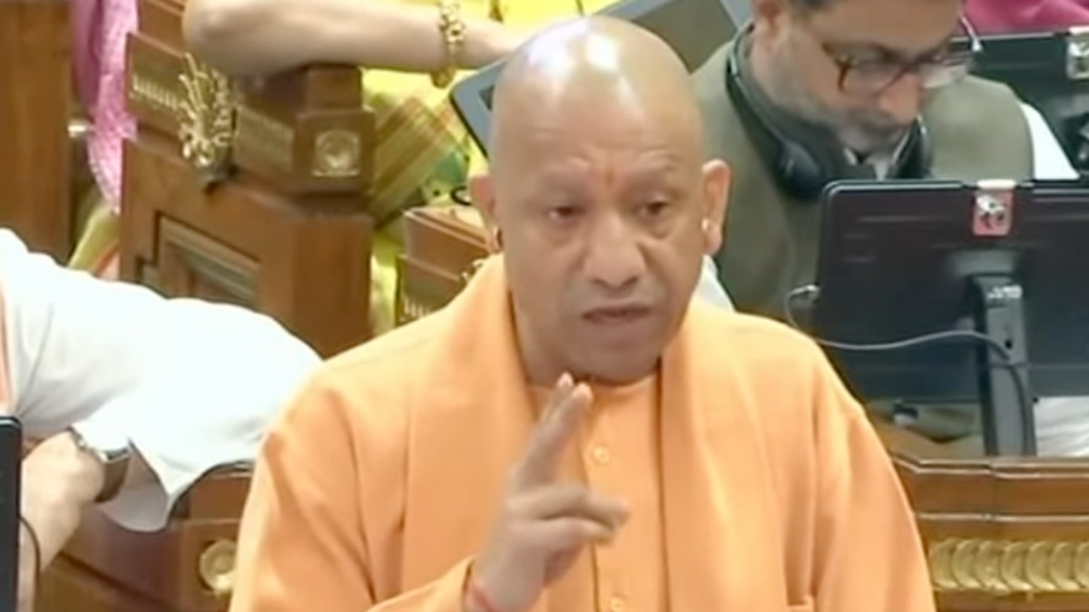 सीएम योगी ने कहा कि यूपी में निवेश का विस्तार हो रहा (Photo: Youtube/ Doordarshan)