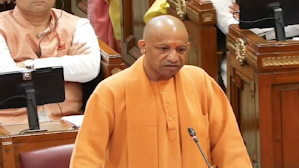  CM YOGI ON SHANKARACHARYA
